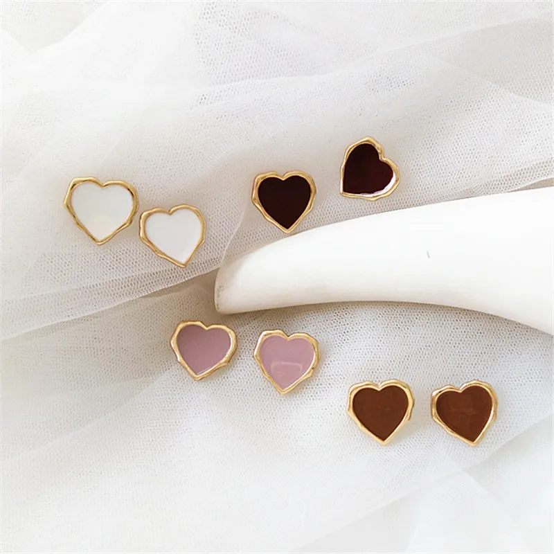 

Ms simple geometric jewelry earring fashion decoration earrings Delicate golden metal beautiful earrings Suitable for banquet