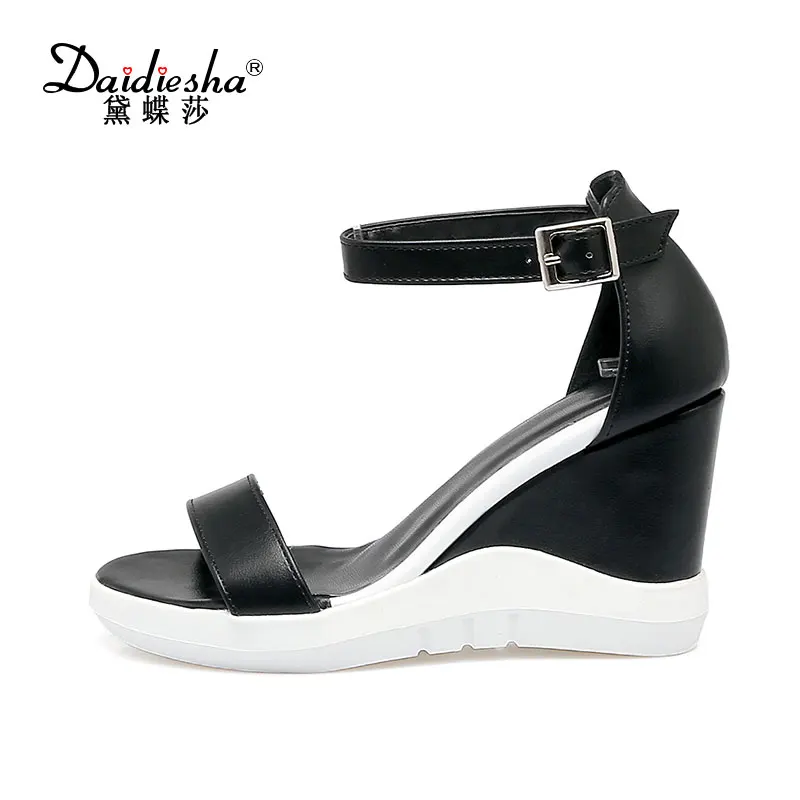 

2017 Summer Casual Women Sandals Ankle Buckle Strap Mixed Color Super High Wedges Cover Heel Platform Female Leisure Shoes