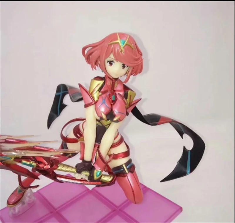 Action Figure (2)