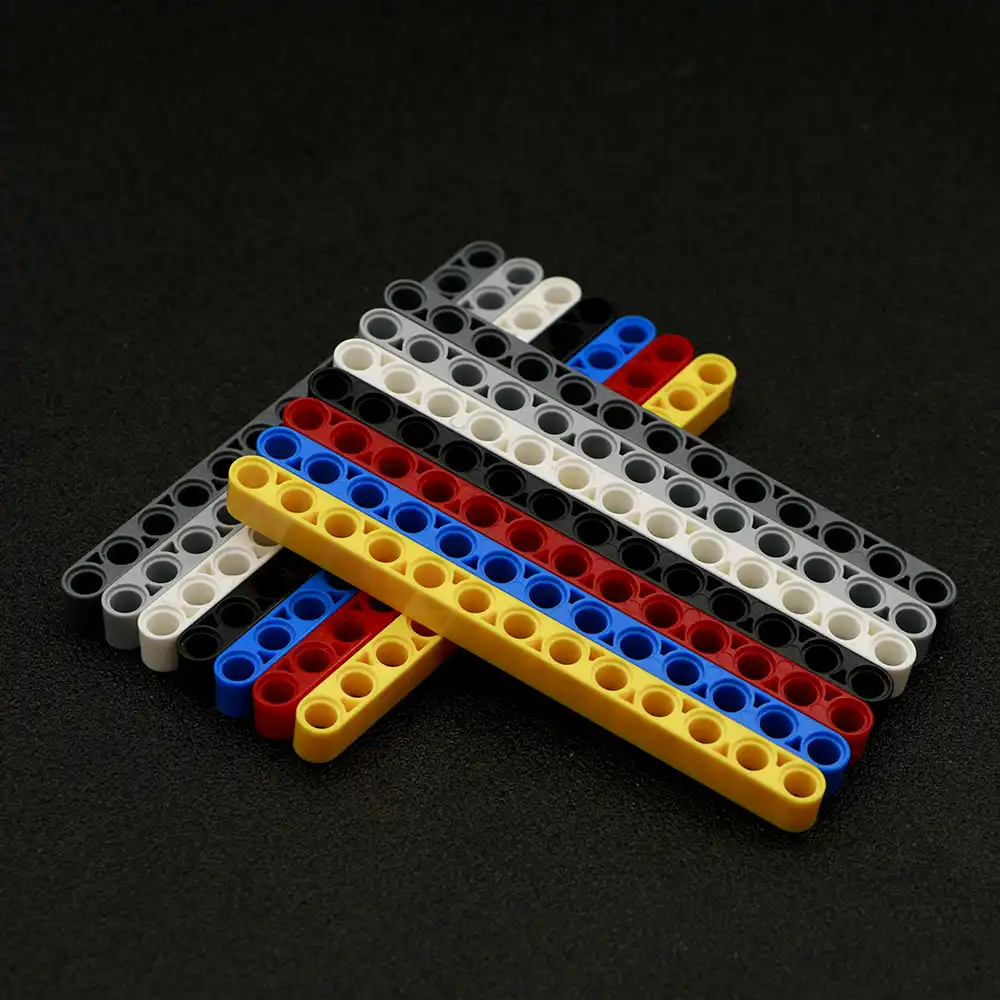 juguetes piezas construccion