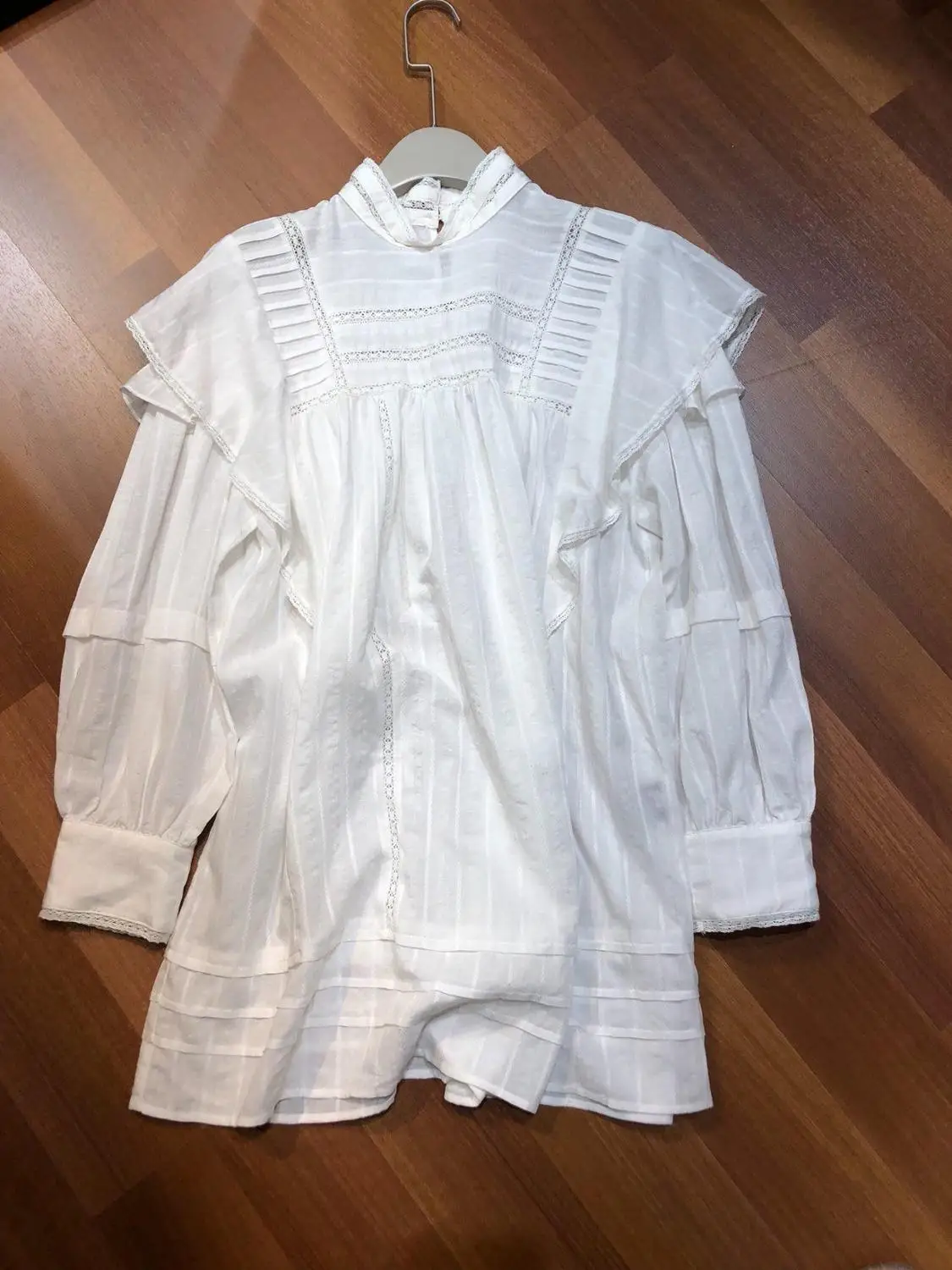 

2019 new ladies fashion long-sleeved sexy stand-up collar lantern sleeve stitching lace doll shirt 0622