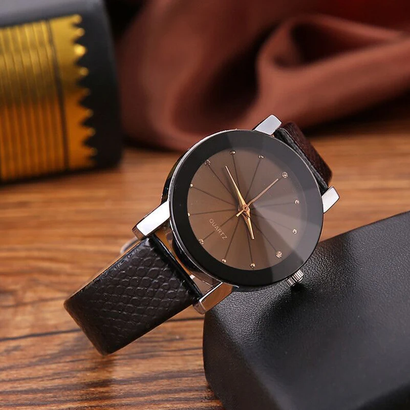 Lovers Watches For Men Women Quartz Watches Dial Clock Leather Bracelet Lover Wristwatches Women's Dress Wrist Watch Couple Gift
