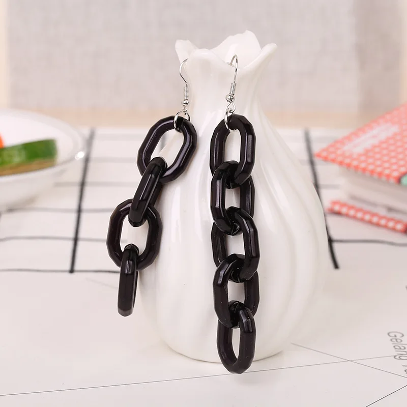 

Acrylic Geometric Chain Asymmetric Earrings