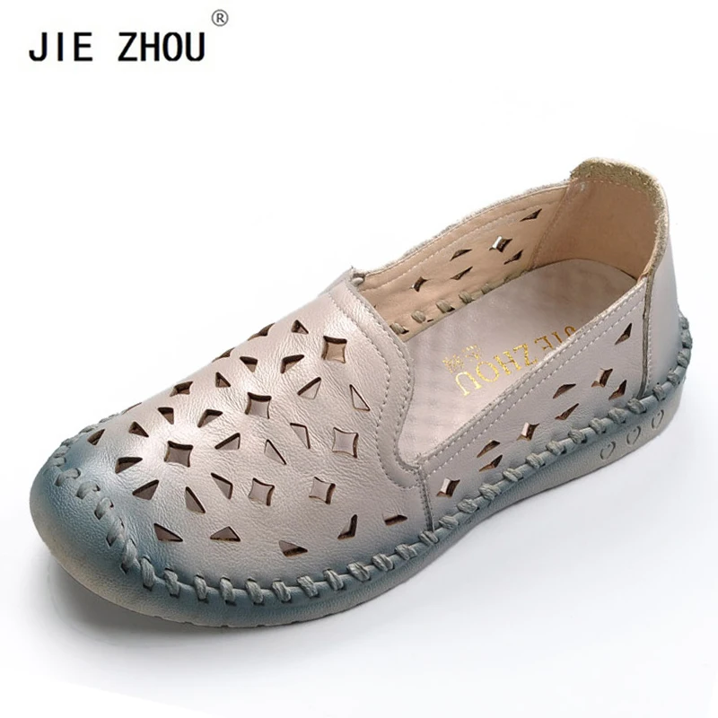 

2018 Summer Shoes Women Genuine Leather Flat Sandals Breathable Soft Outsole Casual Loafers Ethnic Style Women's shoes &Sandals