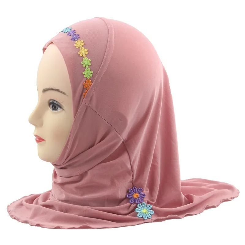 Мусульманский хиджаб для девочек, исламский шарф в арабском стиле, шали с красивыми цветами, около 45 см, для девочек от 2 до 7 лет - Цвет: Dark Pink
