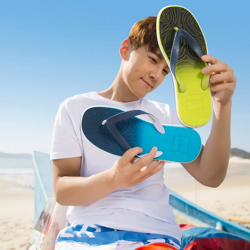 

Gradient wood grain men's sandals flip-flops summer cool drag pin slip non-slip flat sandals beach shoes