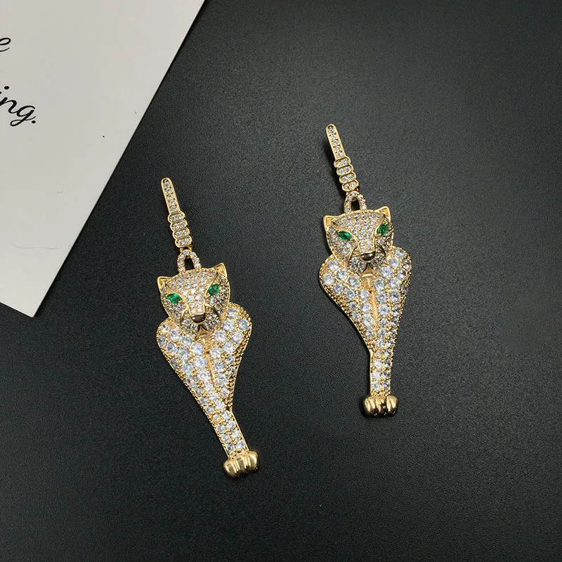 

New 2019 Leopard Earrings Luxury Micro-set Zircon Super Flash Temperament Hipster Dinner Banquet Earrings S925 Silver Needle