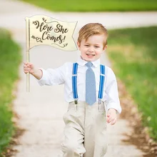 Пользовательское имя стильный деревенский деревянный направляющий знак деревянные направляющие карты материалы на день рождения, свадьбу форма флага для жениха невесты