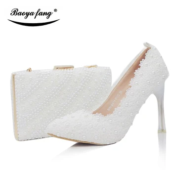 

White Flower Wedding shoes with macthing bags strange heel Pointed Toe shoes and bags woman Clear Heel High Pumps 10cm height