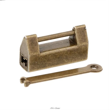 

Chinese Old Style Lock Vintage Brass Padlock Wedding Jewelry Box Catch With Key