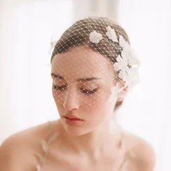 New Arrival Bridal Hats Tulle  Vintage Handmade Wedding Hat Lady Elegant Party Wedding Accessories Free Shipping with Flower