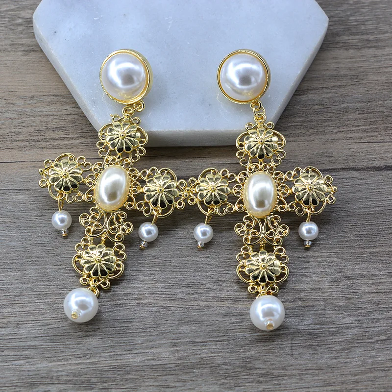 

SHIFEEL New Euramerican Palace Vintage Pop Baroque Style Brand Women Jewelry Pearl Flower Gold Cross Earrings Long Pendientes
