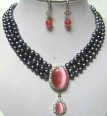 

Free shipping .384 Oval Red Opal Pendant Black Freshwater Pearl 3 Rows Necklace Earring Set