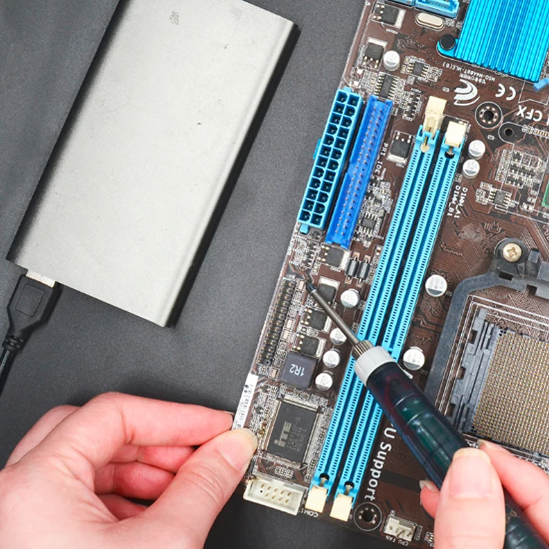 Новое портативное маленькое зарядное устройство usb железный мобильный телефон компьютерный набор инструментов для ремонта портативный