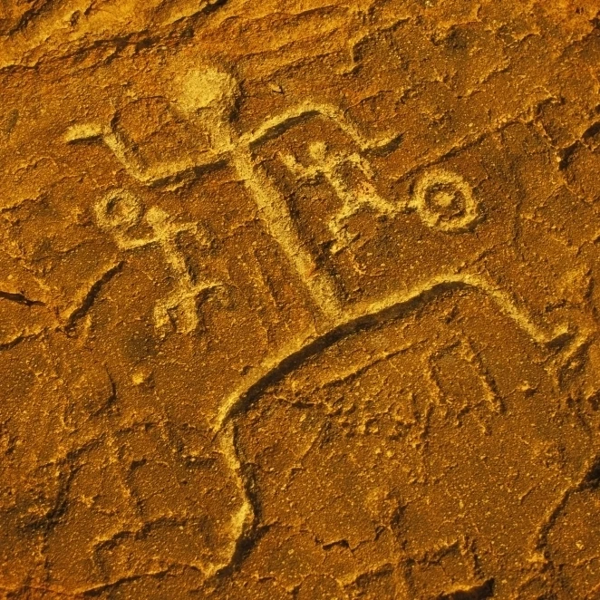 Hawaii  Big Island  South Kohala. Petroglyph Man On Red Rock. Puako. Poster Print (34 x 22)