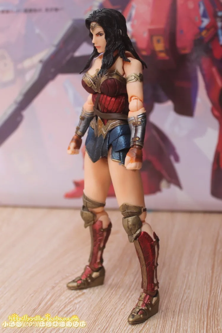 DC Comics Film Super Hero Batman VS Superman Dawn Of Justice NO.4 Wonder Woman Play Arts Kai Action