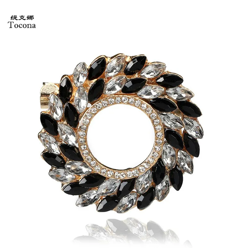 

Tocona Black White Crystal Rhinestone Brooch Pins for Women Punk Gold Silver Brooches for Scarf Suit Jewelry Accessories 3678