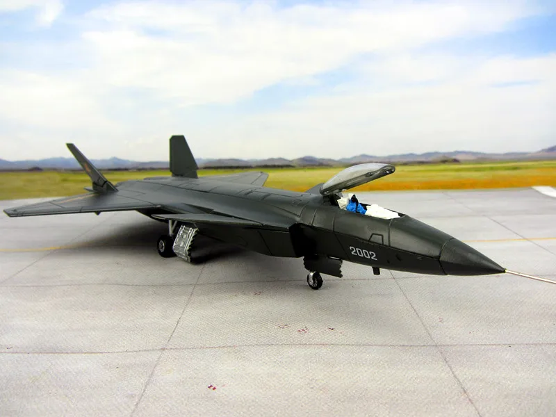31 см J-20 истребитель стелс J20 Модель № 2002 самолет модель для симуляции 1: 72 сплав Китай ВВС CPLA