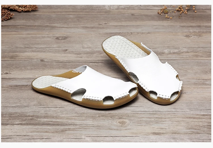 Летние тапочки; женская обувь; удобная обувь ручной работы из натуральной кожи на плоской подошве; пляжные сандалии; Вьетнамки; женские шлепанцы - Цвет: white