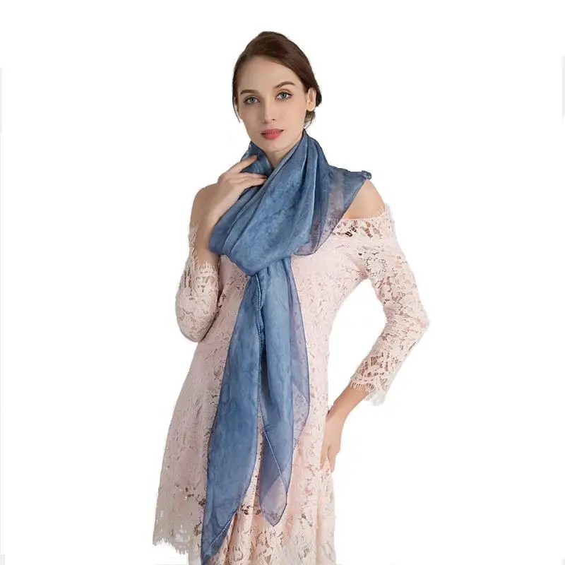

2018 fashion scarf Beach Towel women's long shawl Spring and Autumn echarpe high-quality Silk lady elegant hijab wraps