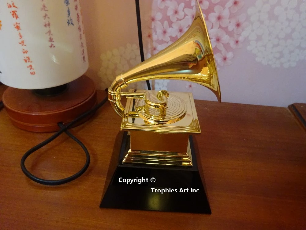 Grammy Award Trophy Metal Gramophone Marble Base By Naras 1 1 Real Size Grammy Award Trophy Award Trophygrammy Award Aliexpress
