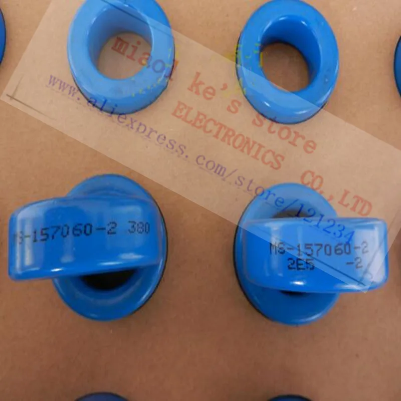 

[ Used goods ]( 10pcs/1lot) MS-157060-2 MS157060-2 . specification;39.9*24.1*14.5mm . Ferrosilicon-aluminum magnetic ring.