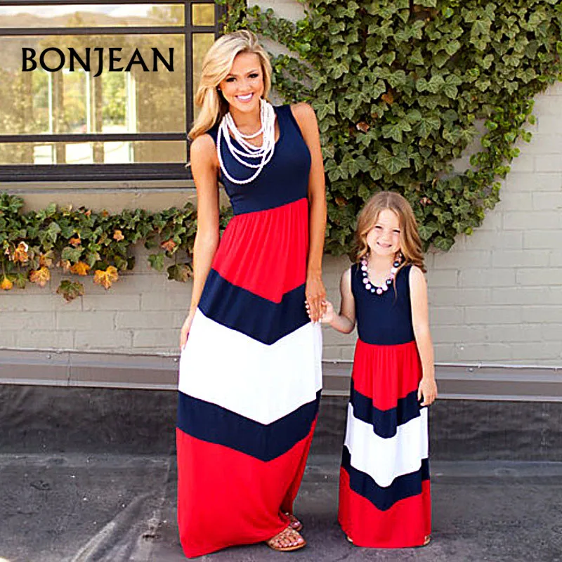 

2018 mom and me family matching mother daughter dresses clothes striped dress children parent rogenitor children costumes