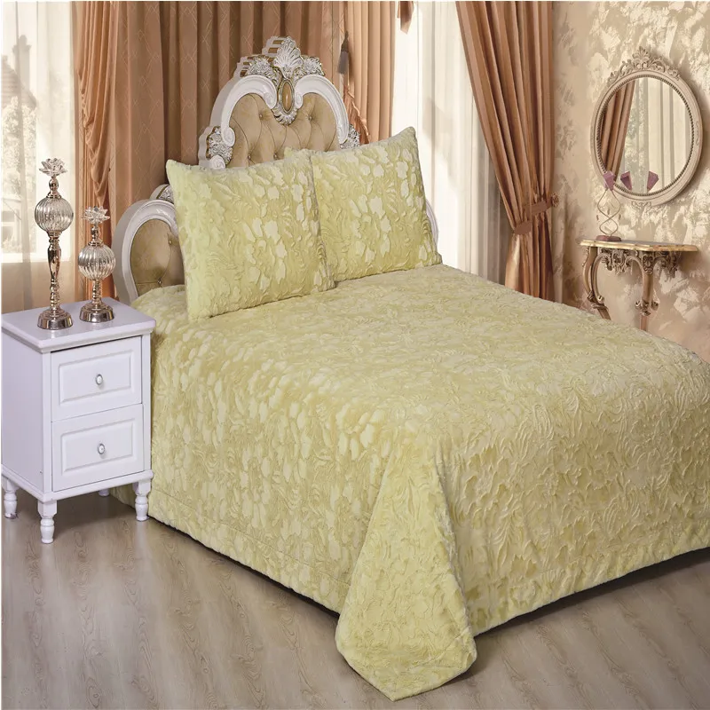 

"CLORIS" 220*240 Luxurious Solid Color Bedspread 220*240CM(1PC) Pillowcases50*70 (2PC) on the Bed Super Soft Bedding