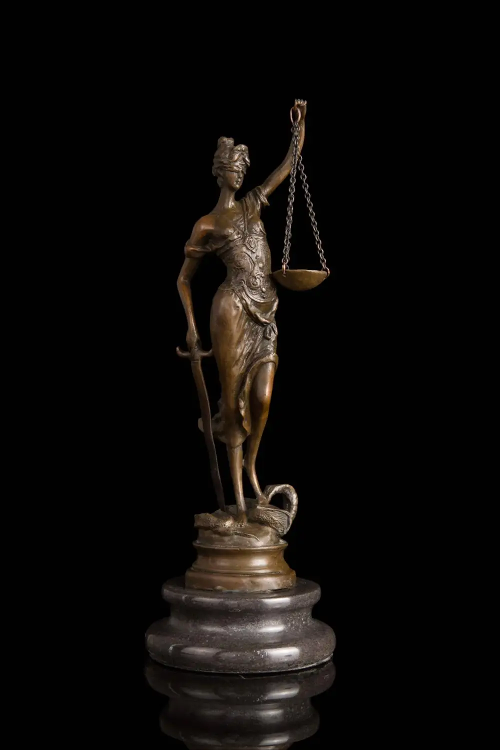 رئيس الفنون الحرف الأوروبية البرونزية النحت ديكورات صغير تأثيث المنزل الشهيرة إلهة العدل DS-121