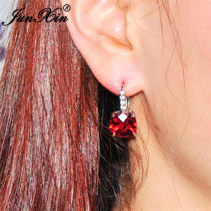 Ear0035-RD (5)