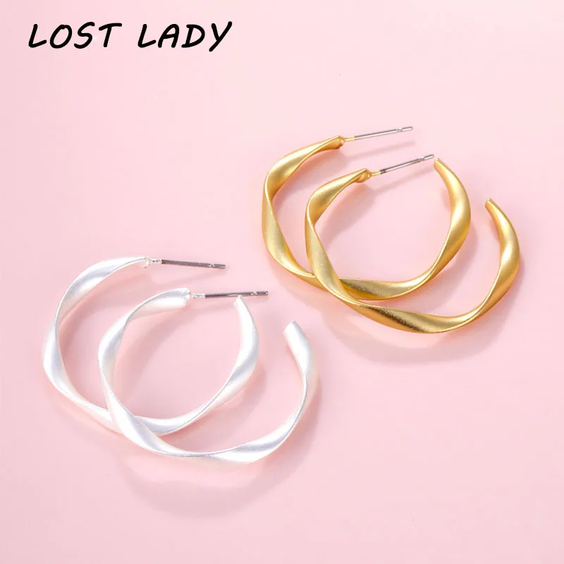 

Lost Lady New Vintage Earrings for Women Gold Round C Geometric Statement Earring 2019 Metal Earring Hanging Fashion Jewelry