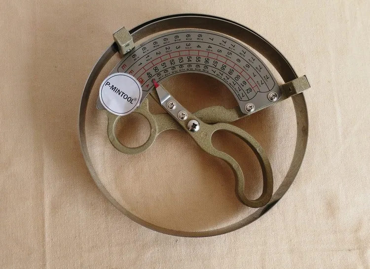 435