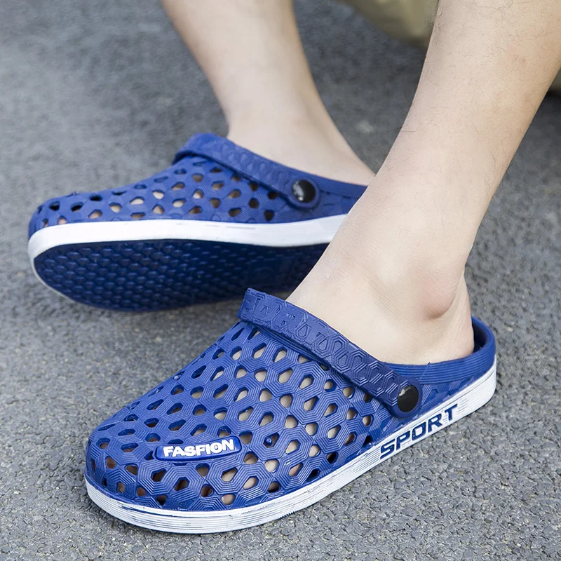 New Breath Mens Sandals Shoes Slip-on Sandals Men Summer Outdoor Beach Sandals Casual Slippers Croks Sandalias Croc Clogs Men
