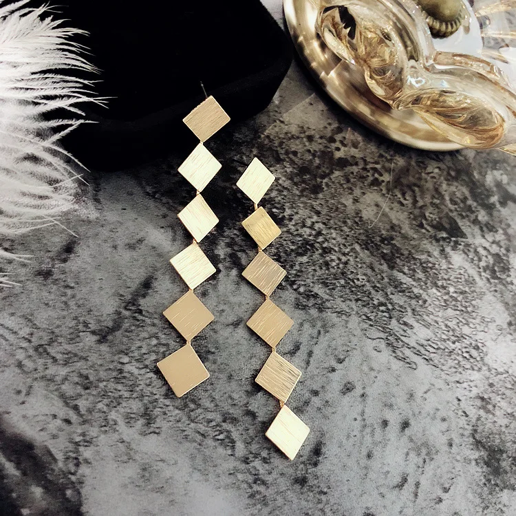 

Rainbery Exaggerate Long Round Square Earrings Drop Lady Fashion Gold Silver Color Geometric Metal Dangling Earrings Jewelry