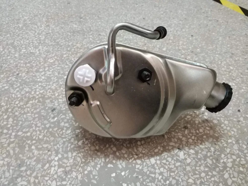 Auto Replacement Parts Automobiles & Motorcycles Power steering pump