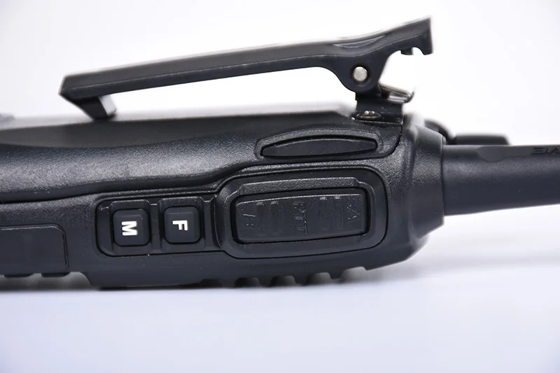 Портативная рация BAOFENG Двухдиапазонная VHF UHF двухстороннее радио CB FM
