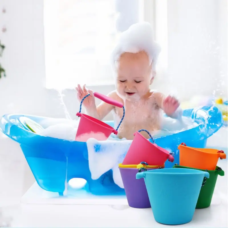 Premium New Children Baby Shower Bucket Bath Beach Toy Folding Handheld Silicone Barrel Pouring Water Sand Kids Gift