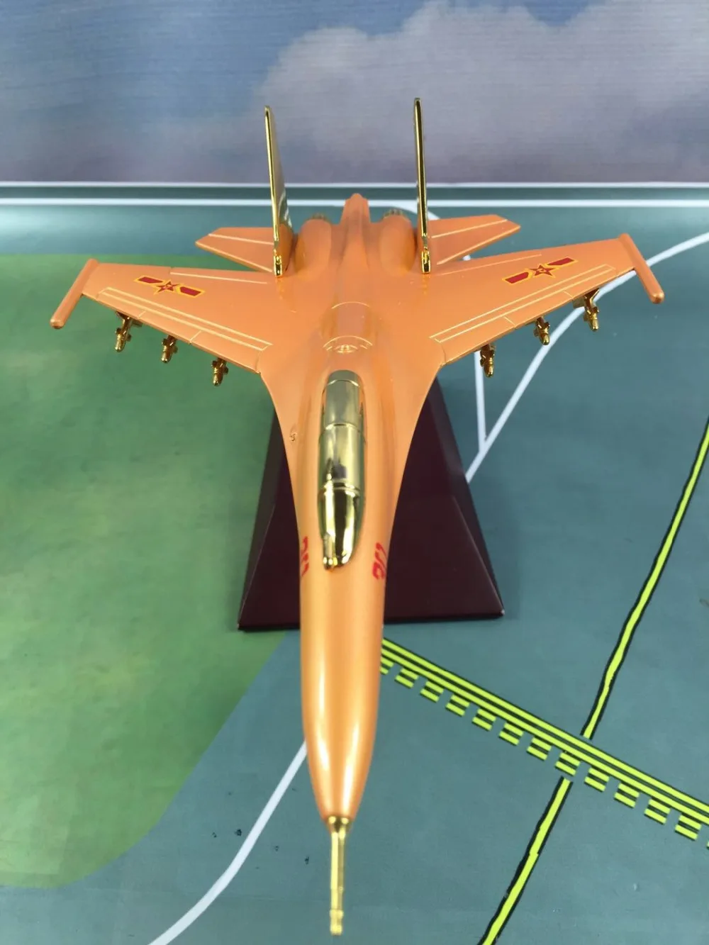 Сплав моделирования Su30 Fighter, Коллекционная модель игрушка "самолет" транспортных средств, позолоченный самолет SU 30, золотой боец