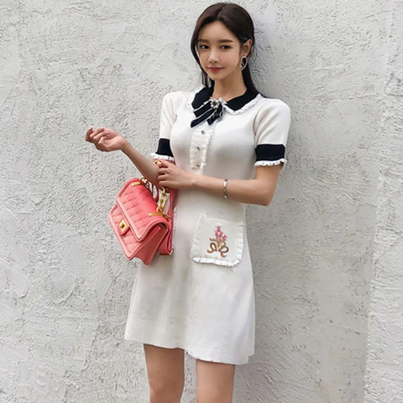 

SHTONGHUA Korean 2019 Fashion Hit Color Knitting Mini Dress Summer Women Beading Bow Short Sleeve Embroidery Sweet Sweater Dress