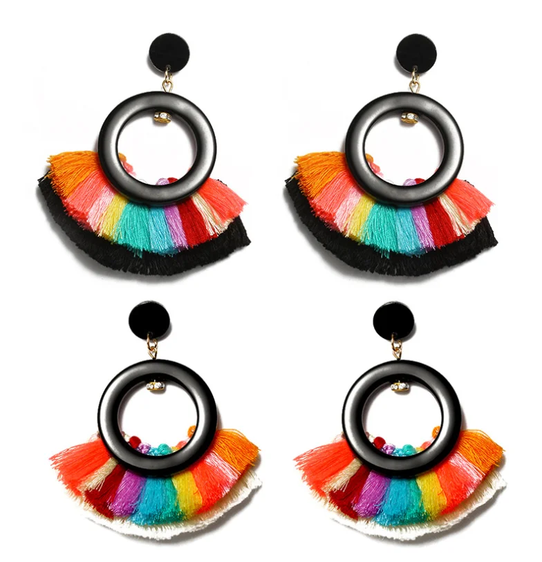 

Temperament size circle color boho fan-shaped tassel earrings