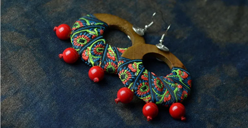 Yanting big circle earrings for women wooden hoops red stone beads drop earring ethnic vintage earrings new fashion gift 007 (2)