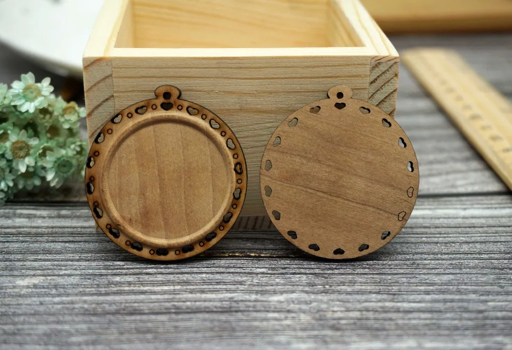 

2PCS/lot inner size 30mm round Wood cabochons Base for making necklace jewelry used on leather cord Pendant Tray supply