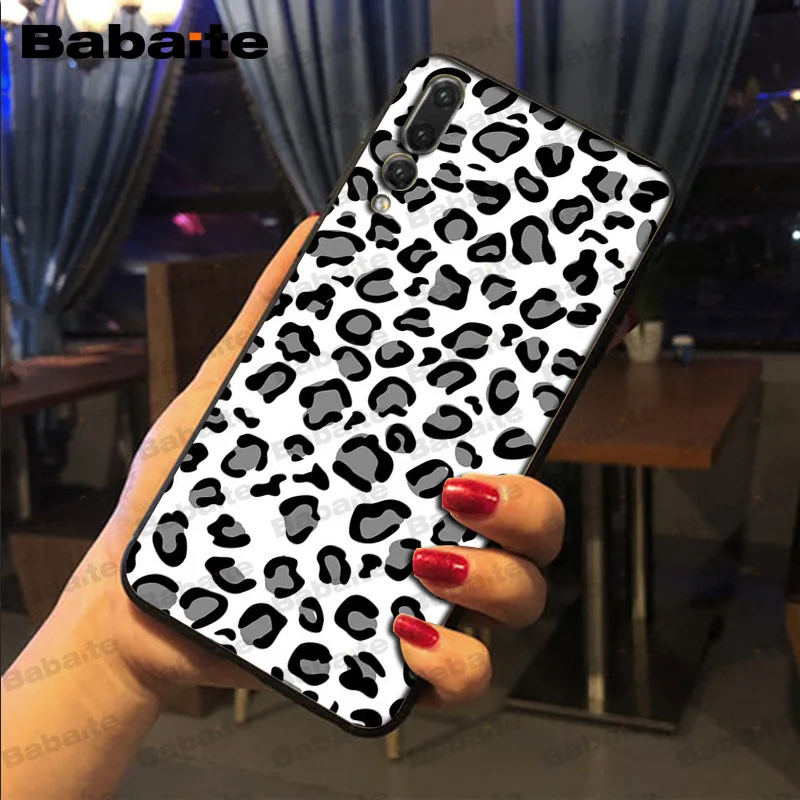 White Beige Grey Leopard