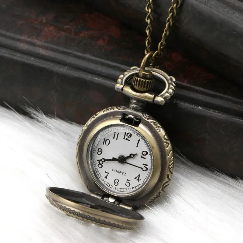 

Quartz Pocket Watch Hollow Flower Floral Carved Cover Round Vintage Charm Retro Floral Creative Unisex Party Pendant Collar