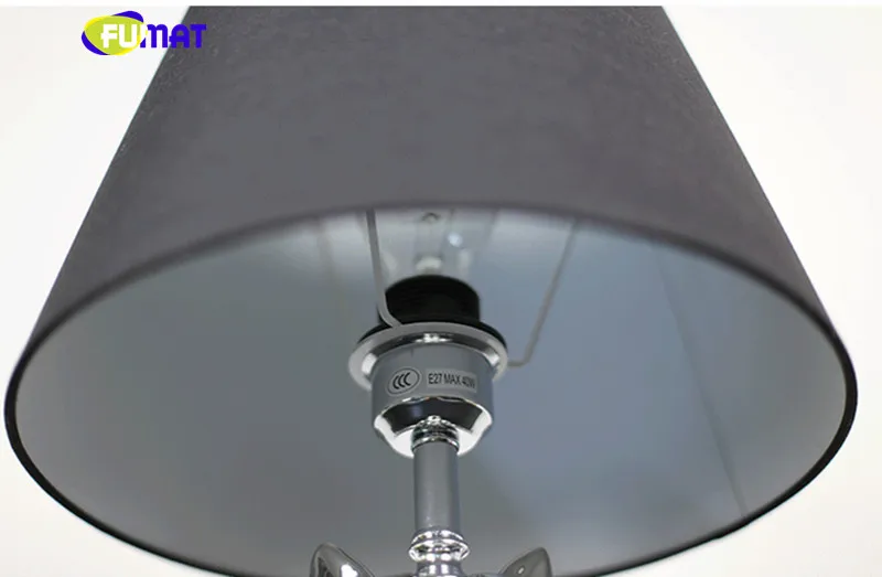 Ceramic Dog Table Lamp 8