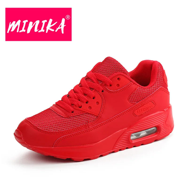 flat nike shoes for women