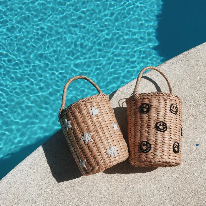 

Retro Straw Knit Lady Summer Beach Bag Khaki Hot Water Bottle Handmade Bohemian Star Rattan Weave Round Tote