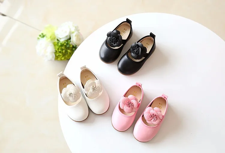 Girls shoes 1