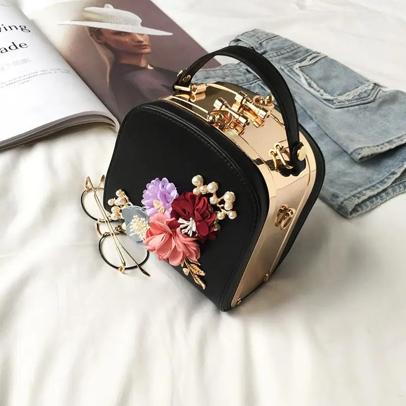 Amazon.com: The Oliver Gal Artist Co. Floral and Botanical