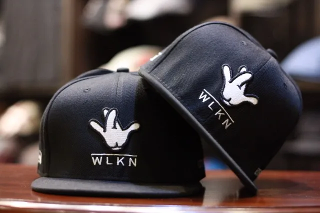 New-2016-Fashion-Hot-Sale-Snapbacks-Cayler-Sons-Finger-Embroidery-Skateboard-Baseball-Caps-Hip-hop-Hats (2)